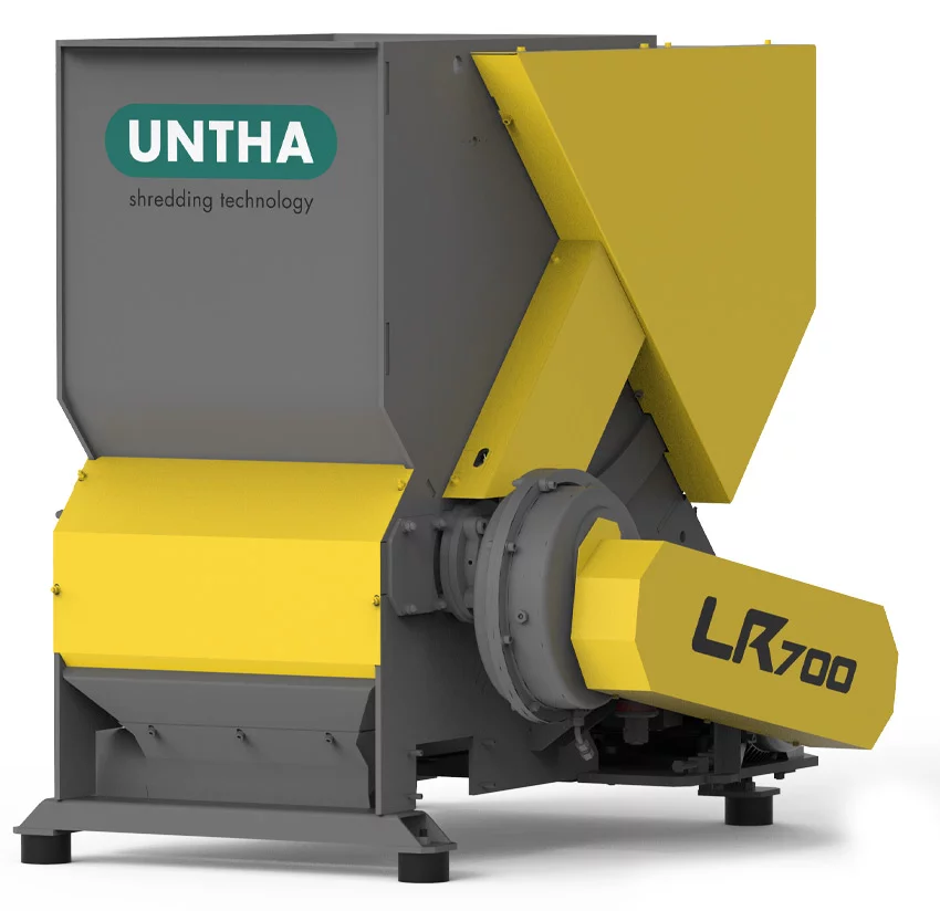 LR 700